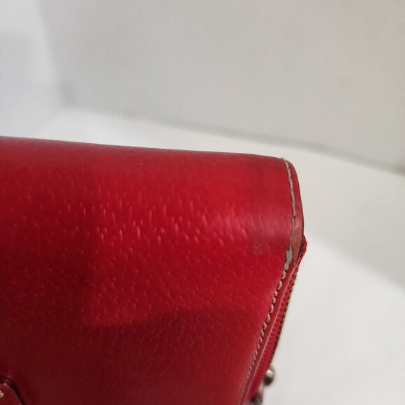 Kate Spade New York Red Leather Zip Around Wallet With Gold Logo Plate - Picture 3 of 5
